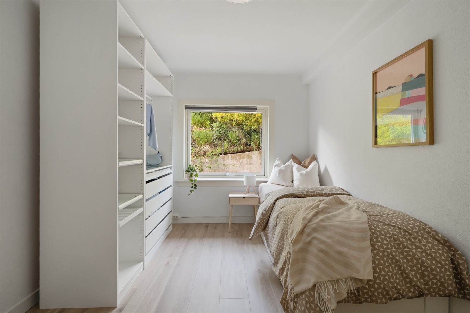- Soverom 2 måler 10,4 m² - Galleribilde