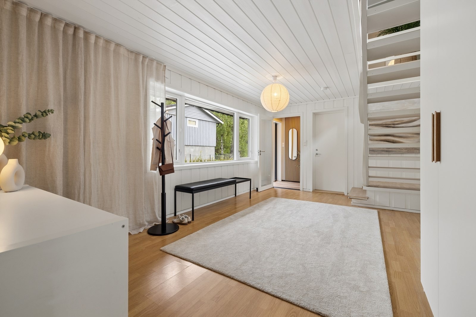 Tilgang til hybeldelen fra hallen. Galleribilde