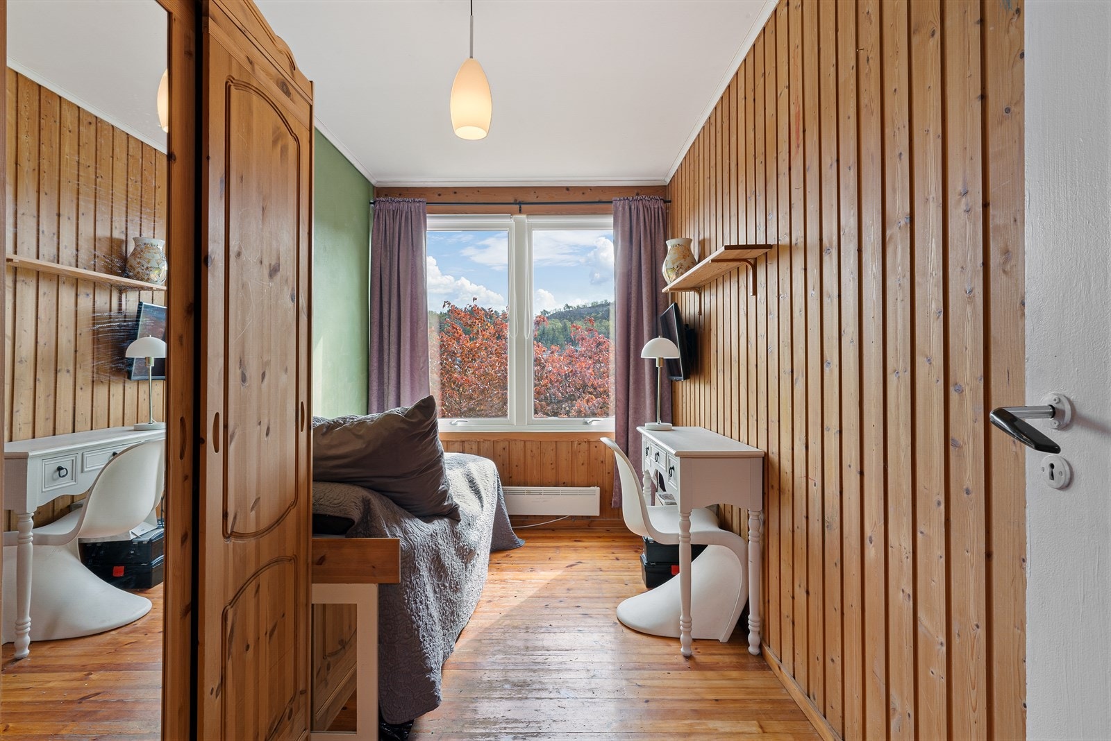 - Soverom 1 måler 8,5 m² - Galleribilde