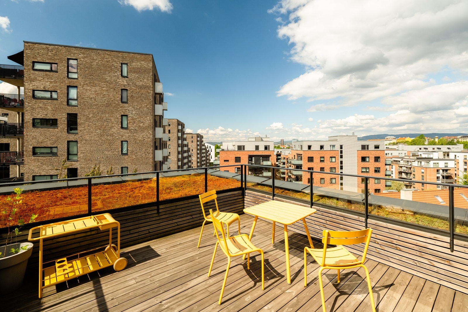 Beboerne har gleden av en hyggelig, felles takterrasse. Galleribilde