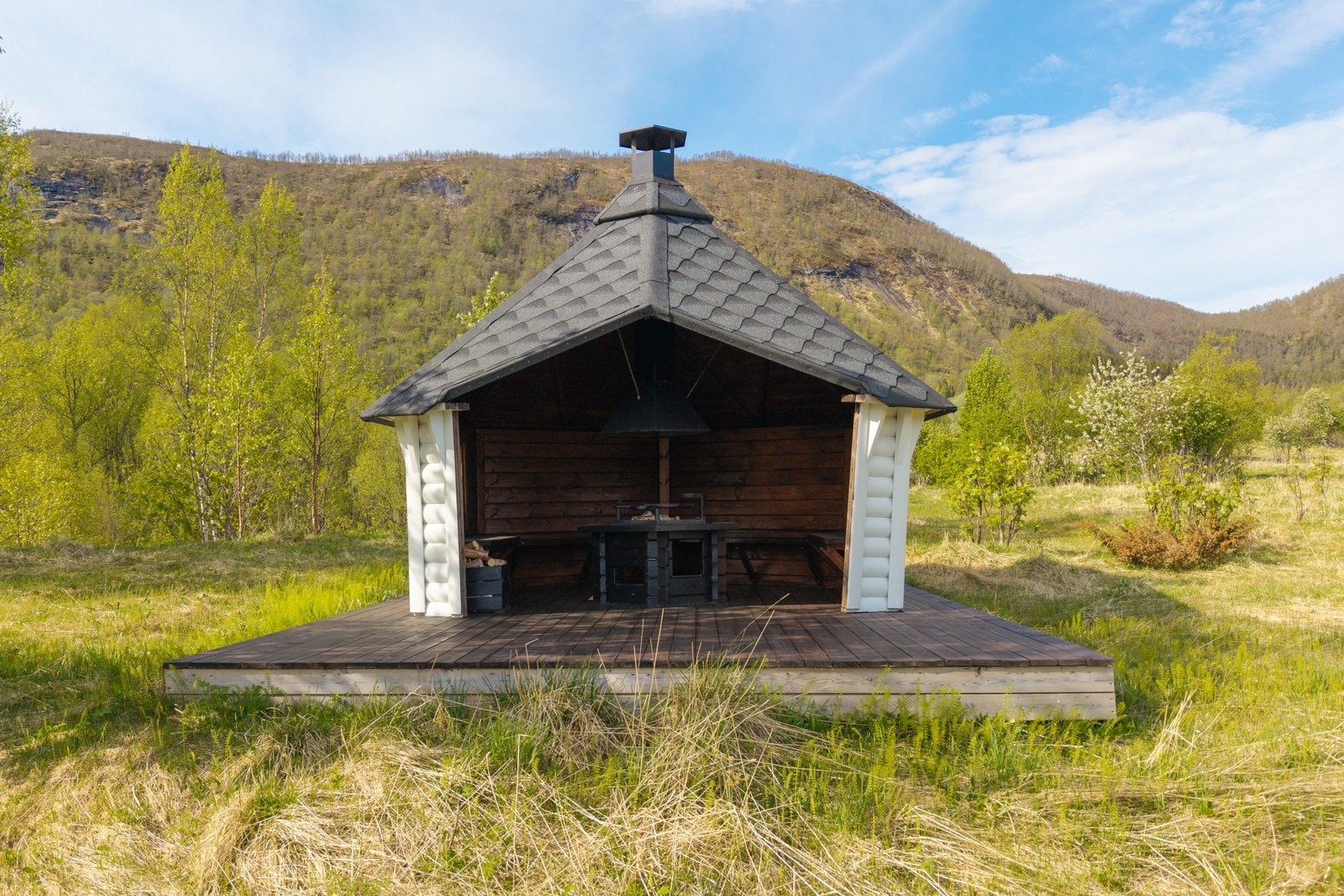 Grillhytte Galleribilde