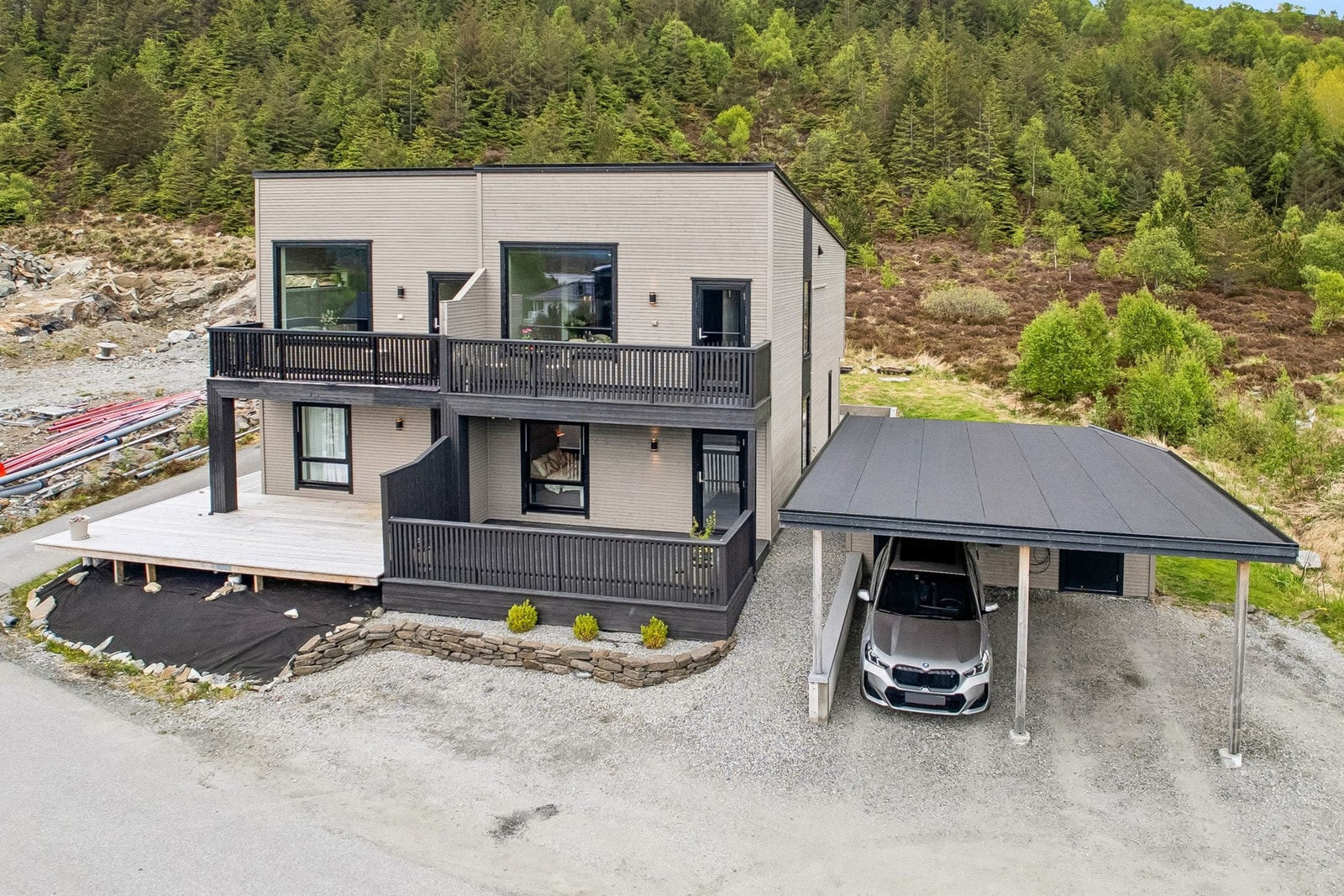 Velkommen til Dragsundråsa 10 A! (Foto: EFKT) Galleribilde