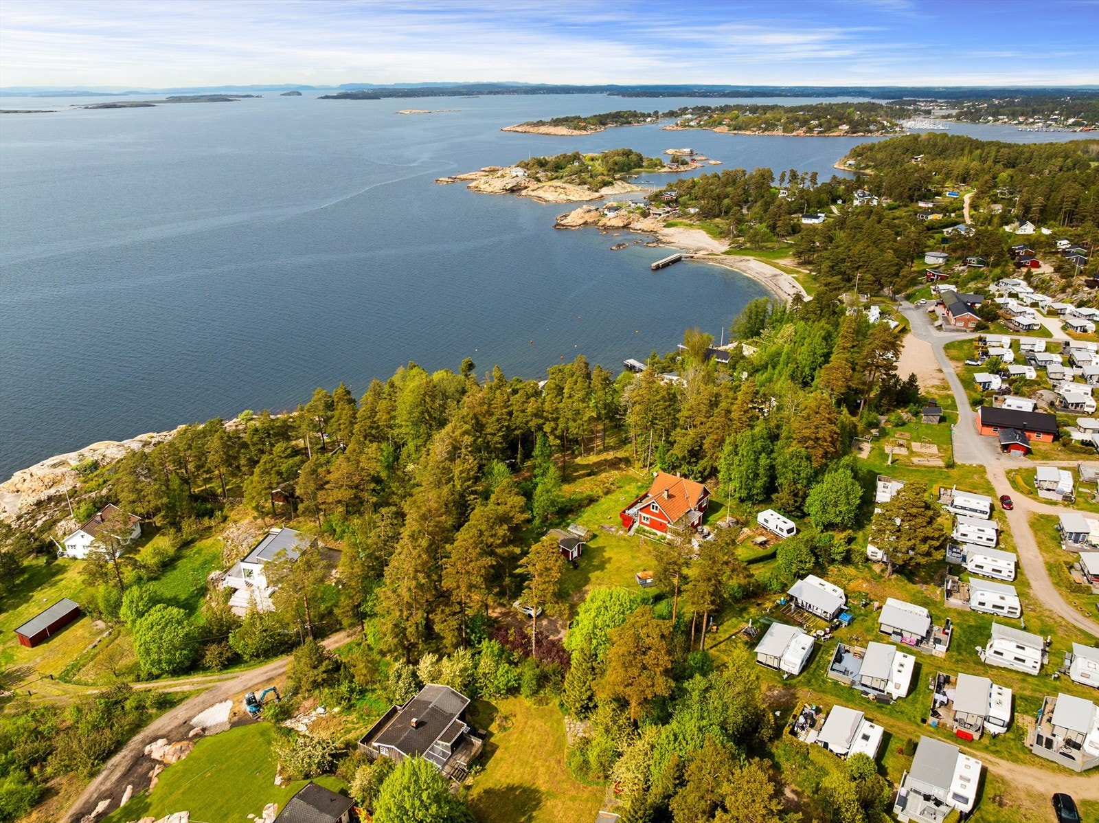 Solviken vest på Engelsvikøya er et ettertraktet ferie- og fritidsområde - kun en drøy time fra hovedstadsområdet. Galleribilde
