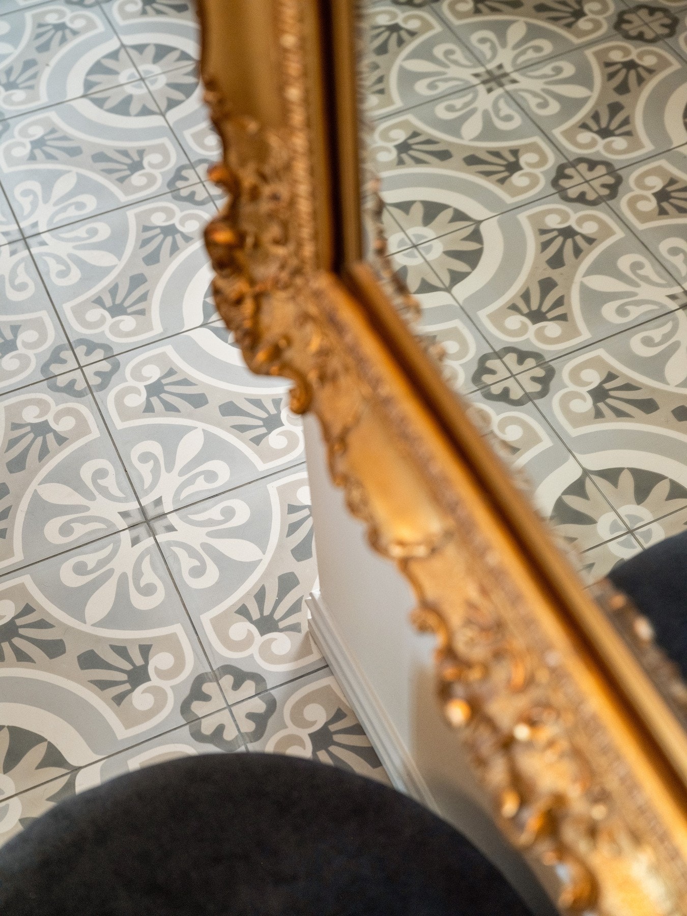 Detaljbilde hall. Galleribilde