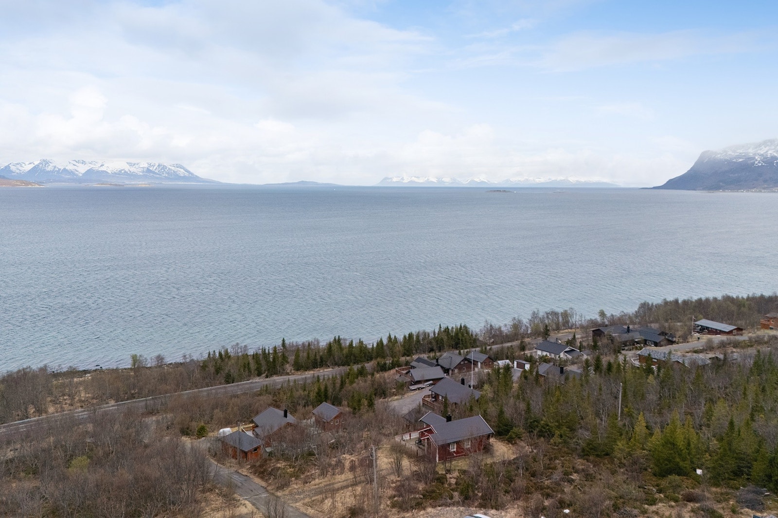 Harstad/Narvik Lufthavn, Evenes, ligger kun 25 minutters kjøretur unna. Galleribilde