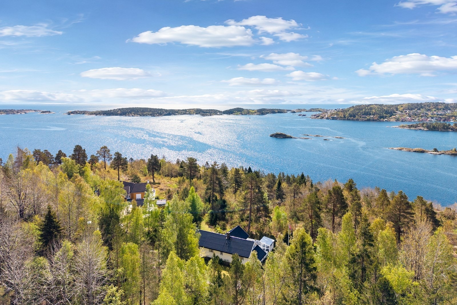 Husåsveien303-1063.jpg Galleribilde