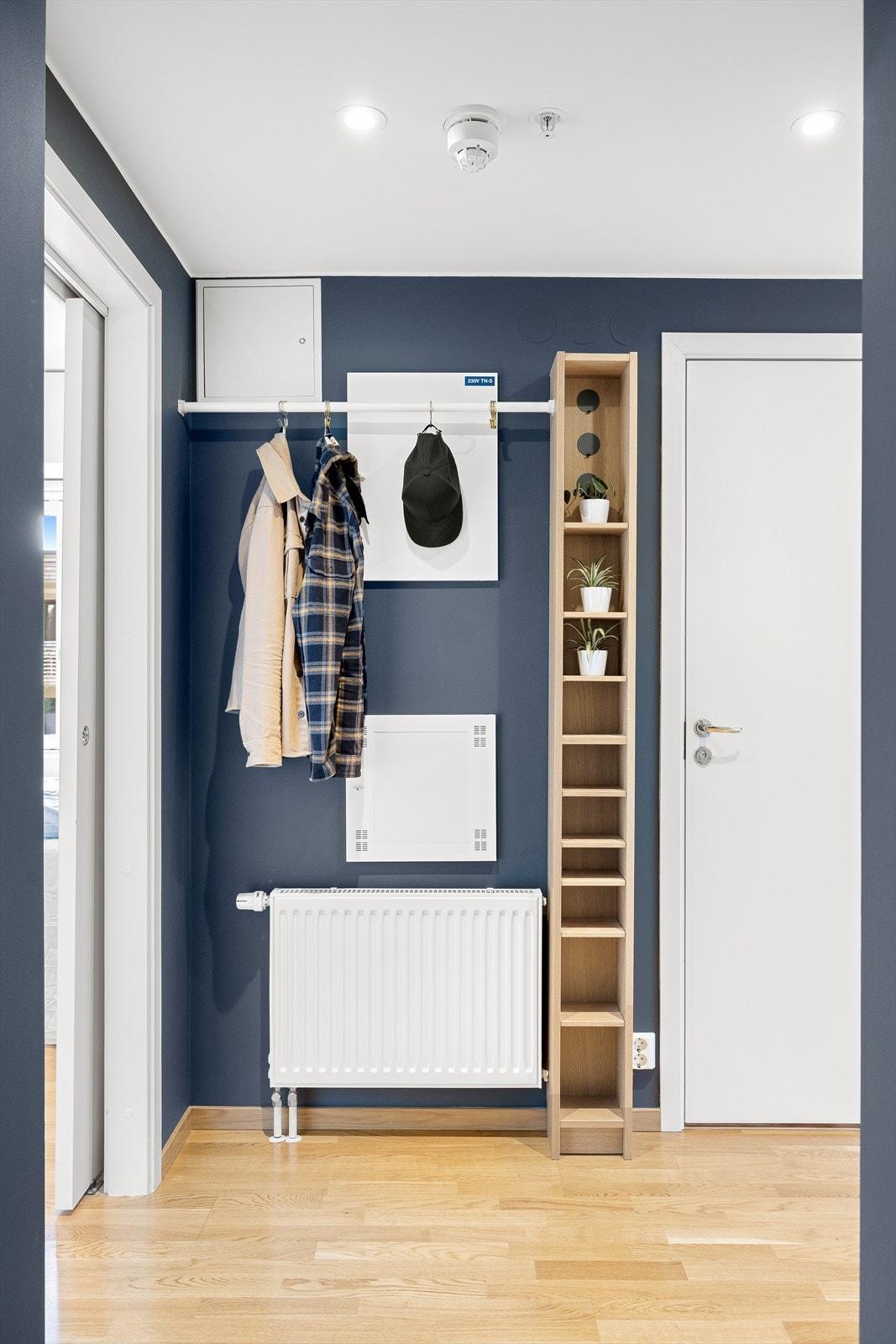 For ytterligere oppbevaring disponerer leiligheten en egen ekstern bod i kjeller på 8 m². Boden har god plass til lagring av sykkel og annet utstyr. Galleribilde