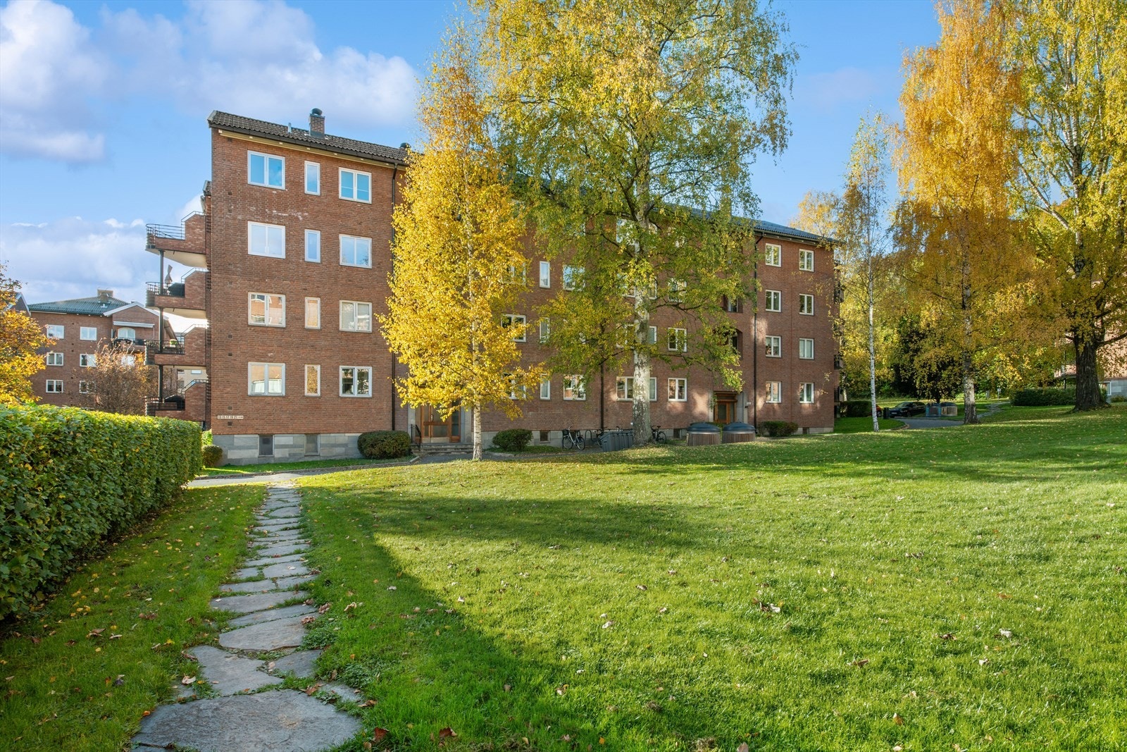 Som beboer i sameiet har man fortrinnsrett til plass i Hoff Terrasse barnehage, en attraktiv fordel for barnefamilier. Galleribilde