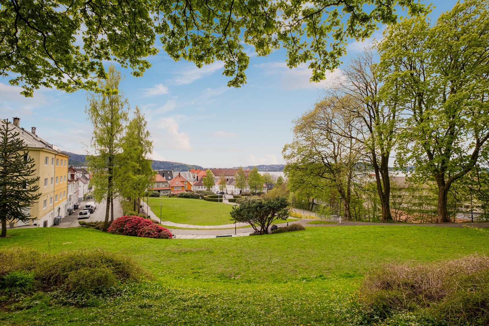 Idylliske Meyermarken like ved Galleribilde