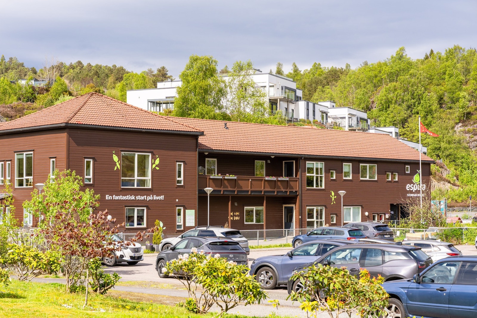 Like ved er barnehagen på Stongafjellet, samt at det er kort vei til flere fasiliteter. Galleribilde