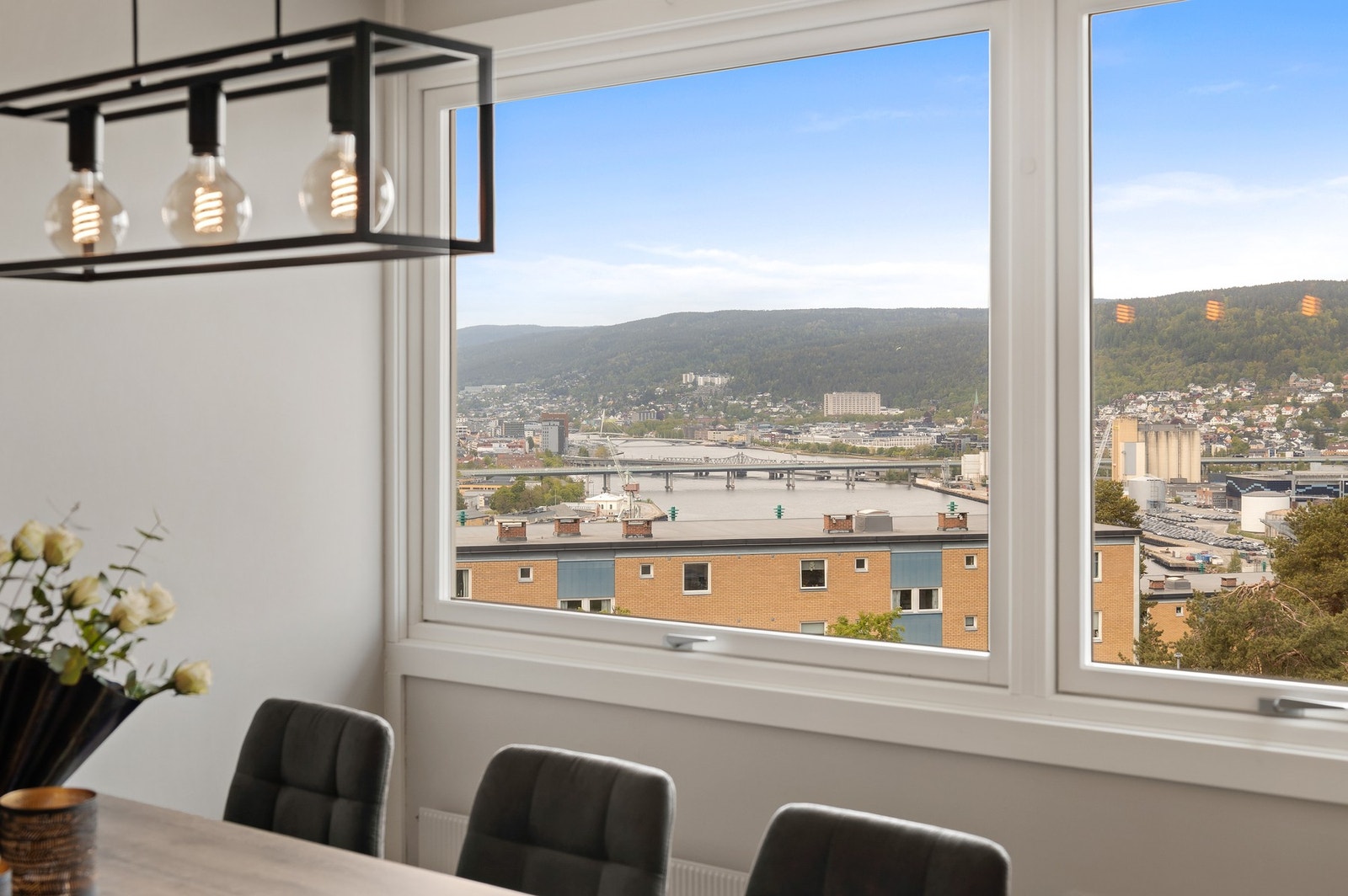 Utsikt fra stuen Galleribilde