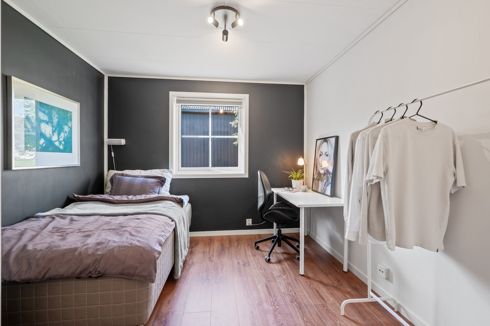 Soverom 3 på 9,9m². Galleribilde