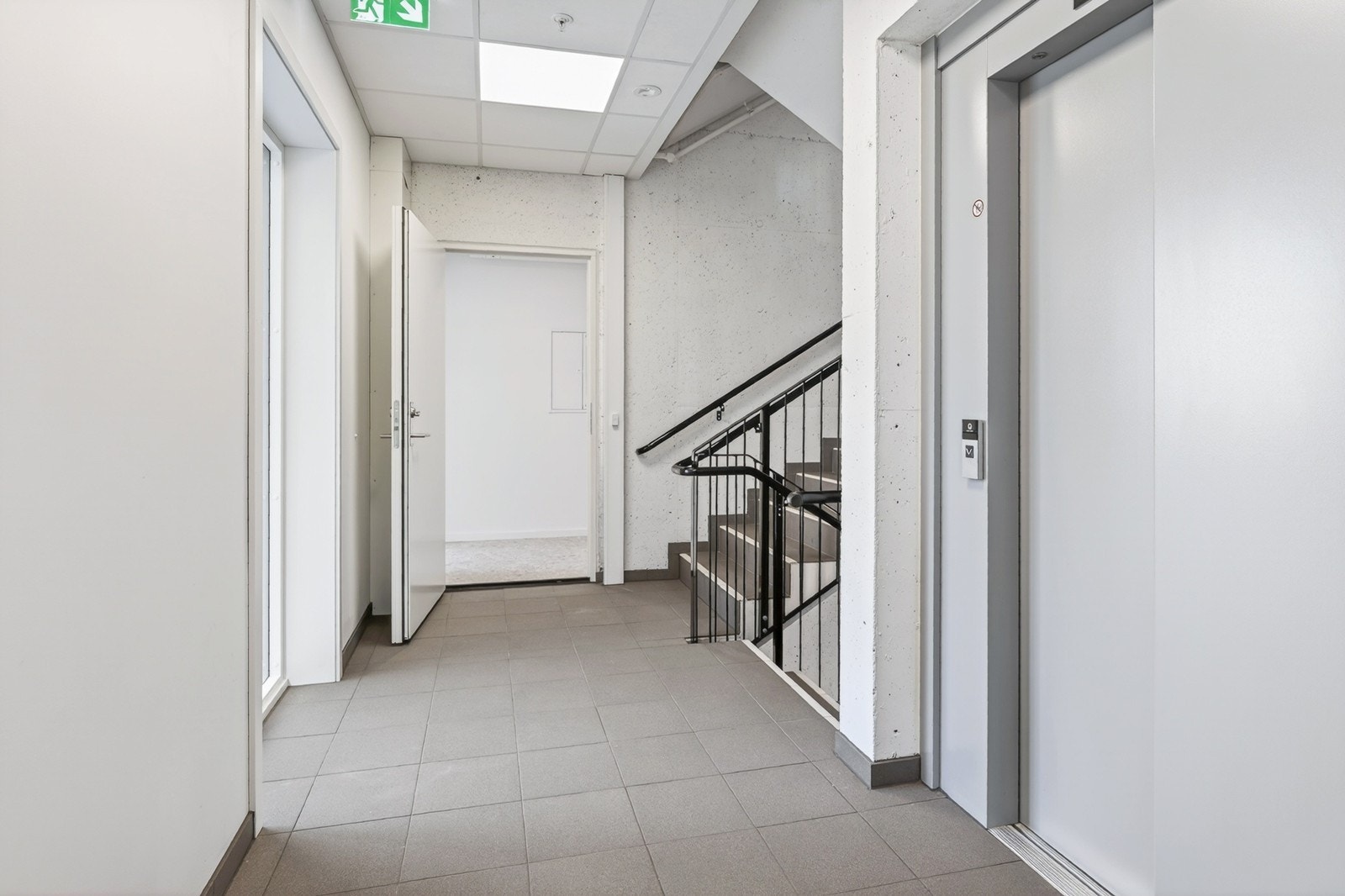 Det er heis til leiligheten Galleribilde