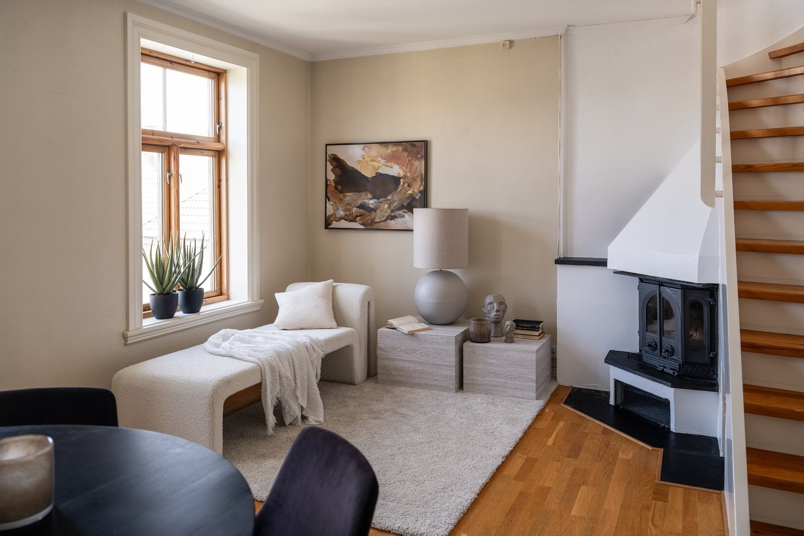 Det er også plass til en sittegruppe, daybed e.l. Galleribilde
