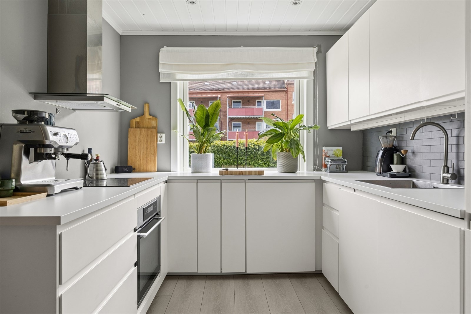 Kjøkkenet er fra 2018. Galleribilde