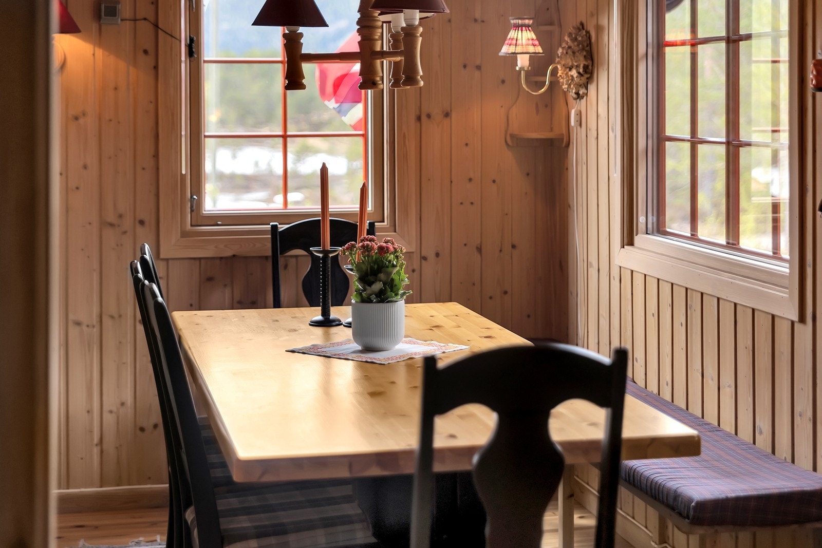 Nyt et godt måltid i godt lag Galleribilde