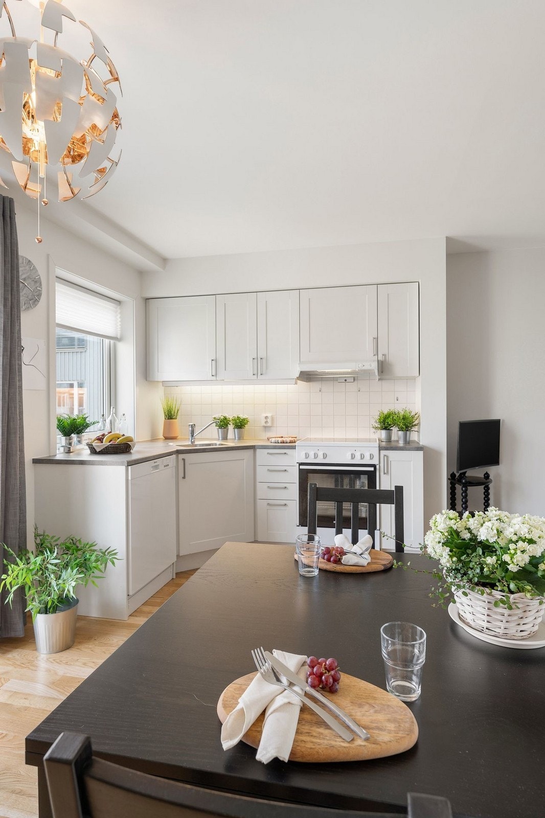 Plass til et lite spisebord Galleribilde