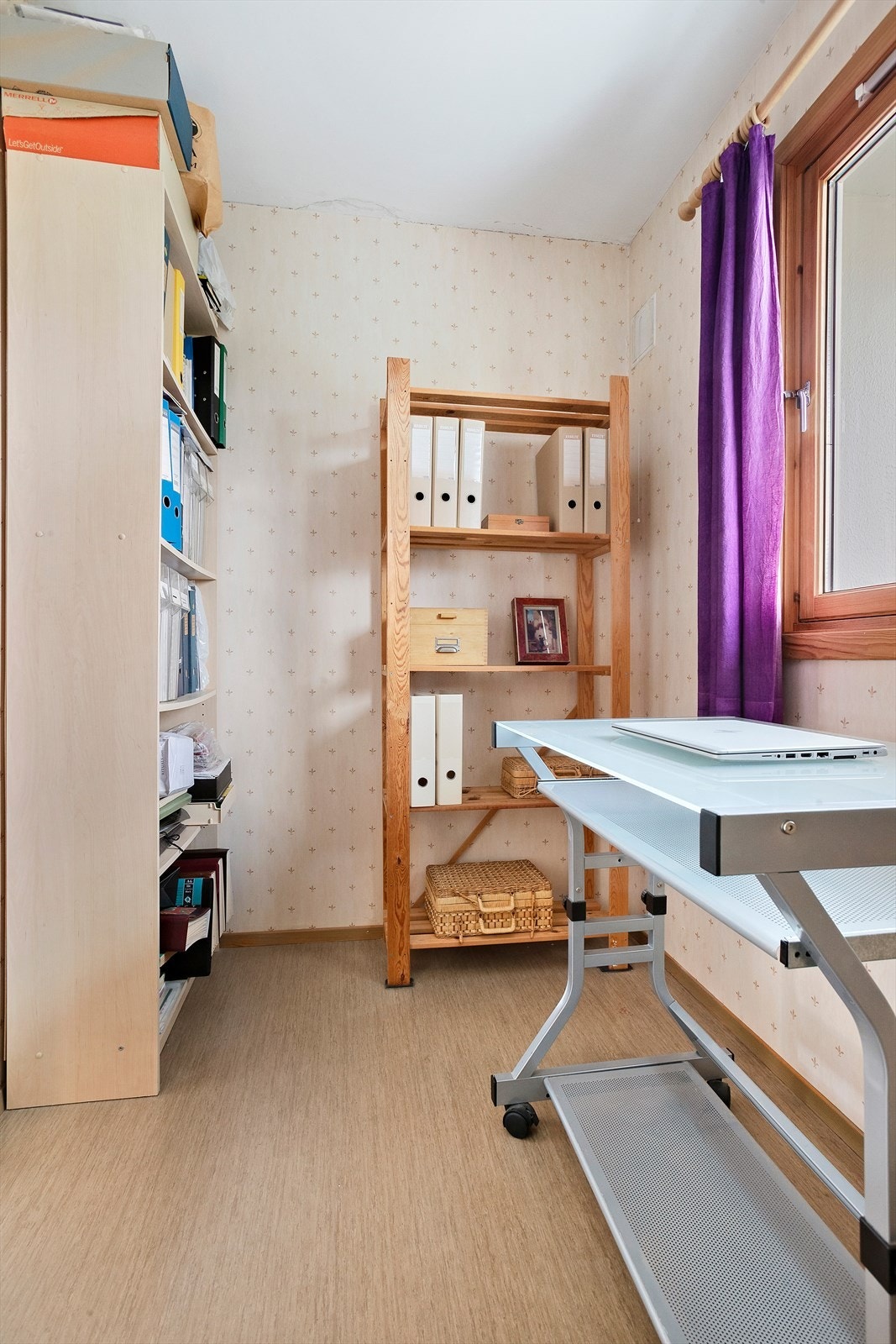 En praktisk innvendig bod gir gode lagringsmuligheter. Galleribilde