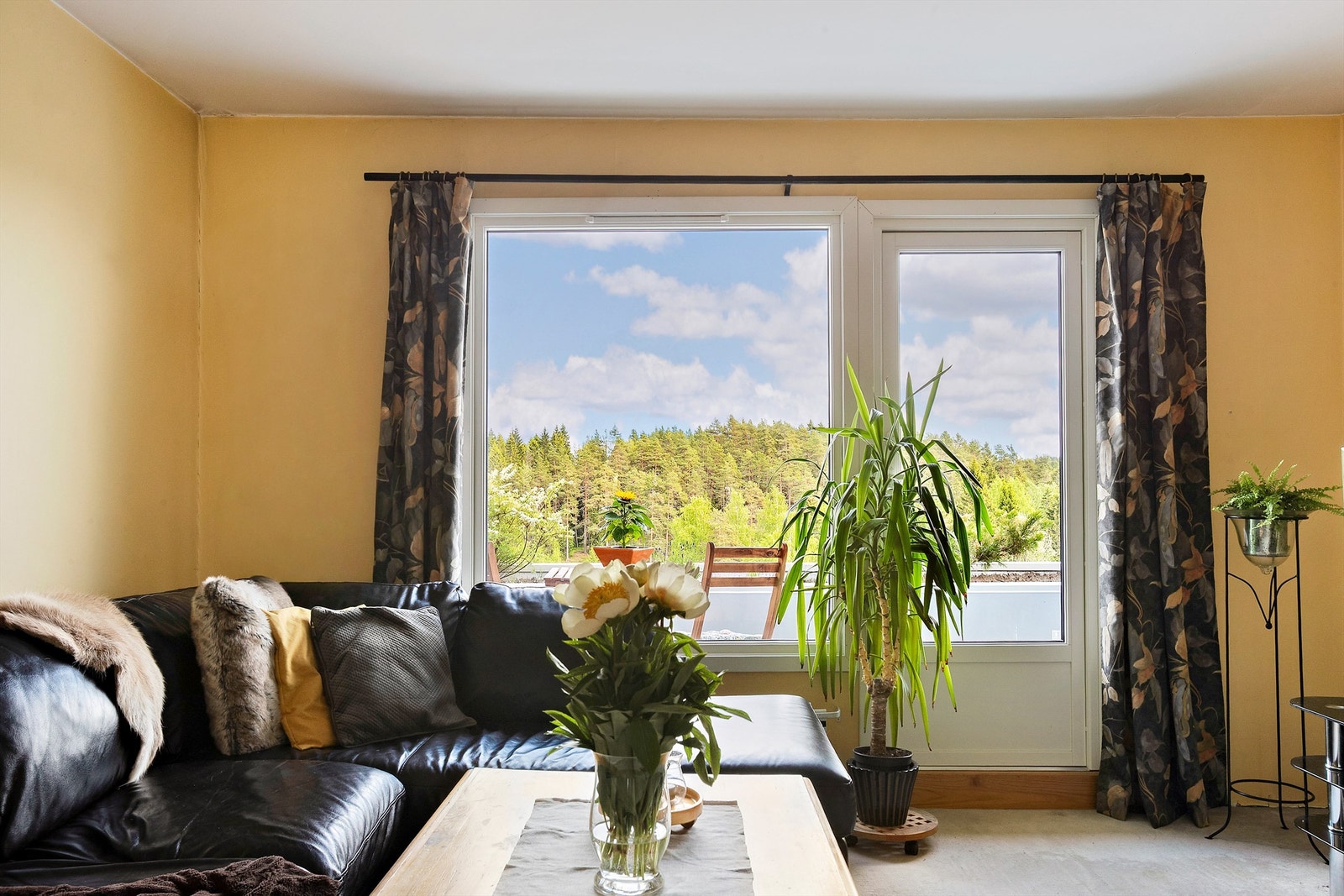 Vinduer og terrassedør er fra 2014. Galleribilde