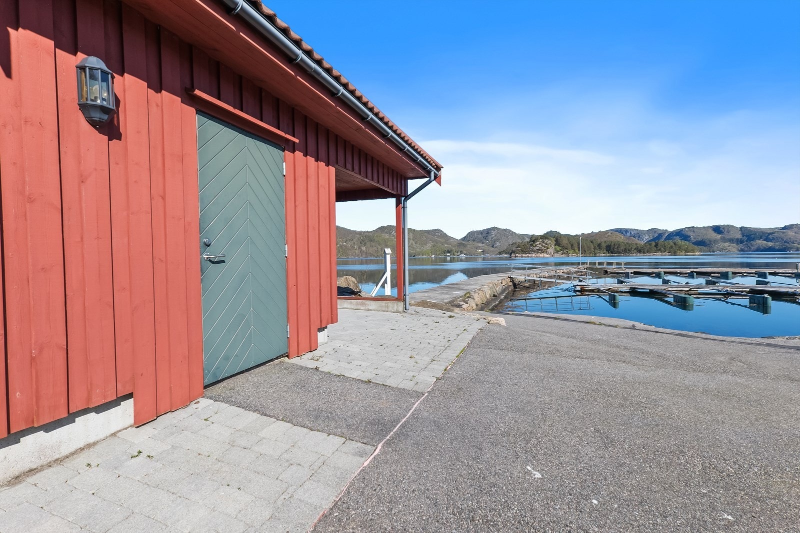 Fellesanlegg. Galleribilde