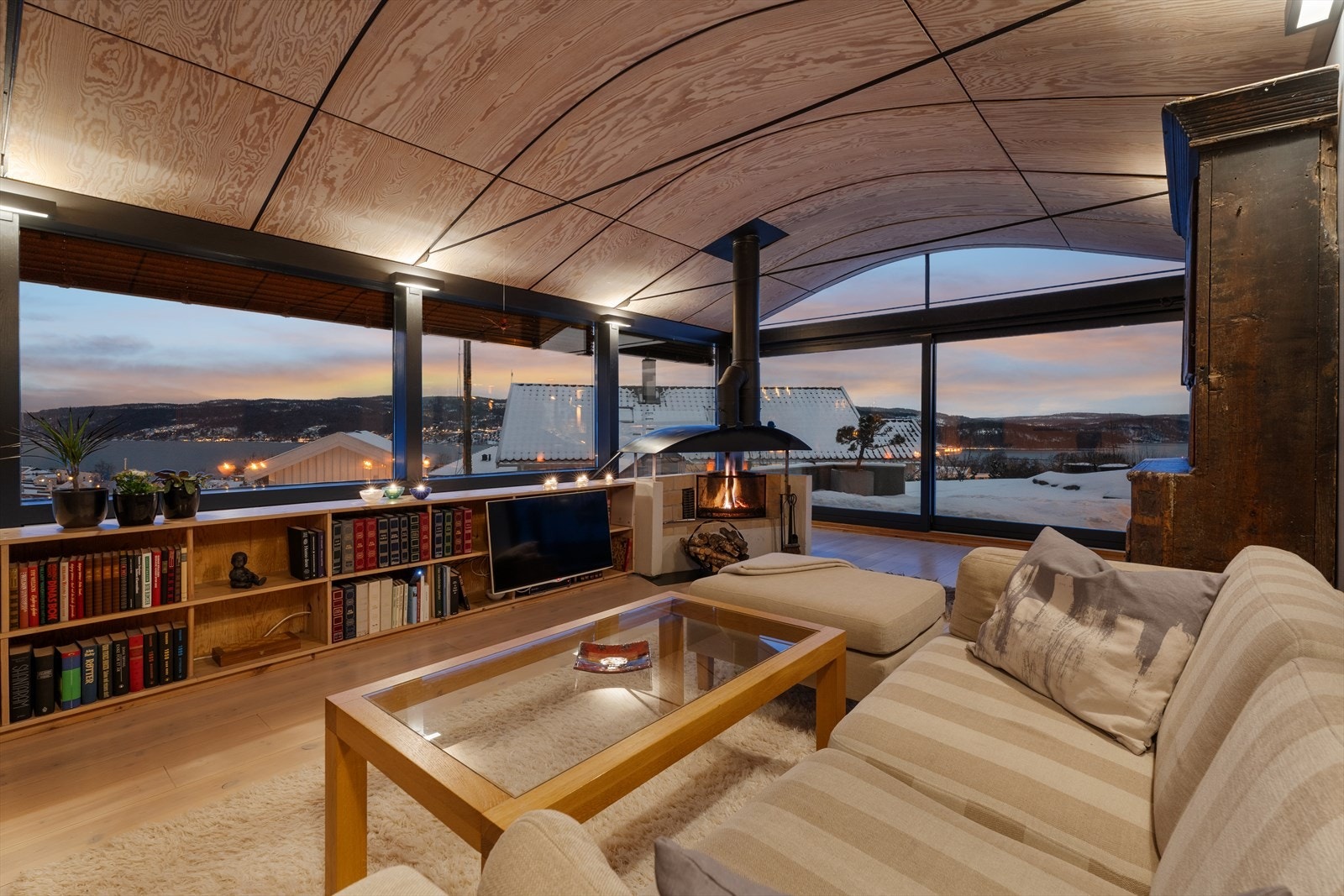 Arkitekt Stein Halvorsen - Norsk arkitekt som er blant Norges mestvinnende og premierte arkitekter Galleribilde