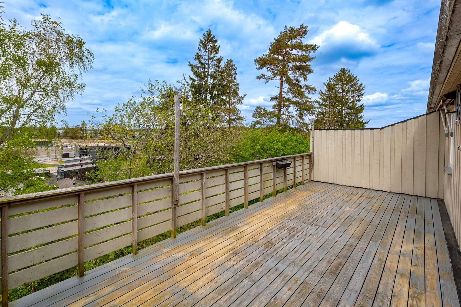På veranda kan kveldssolen nytes Galleribilde