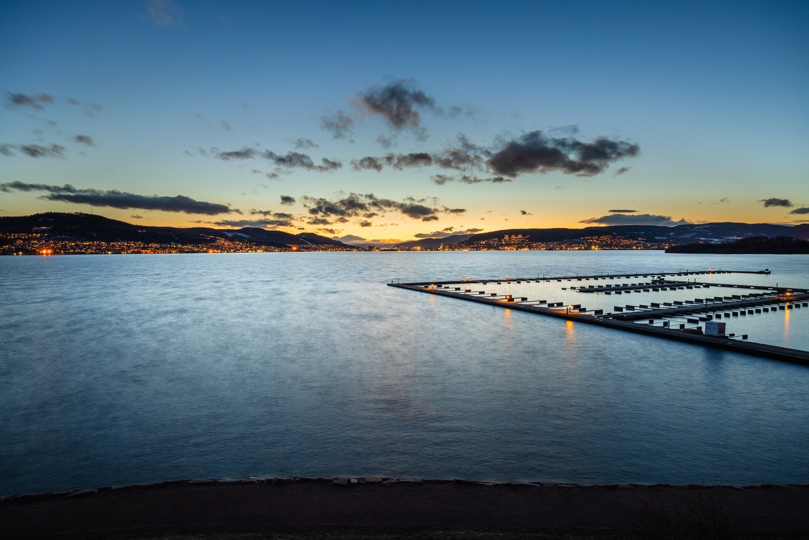 Området byr på nærhet til Drammensfjorden med båthavn og gode bademuligheter. Galleribilde