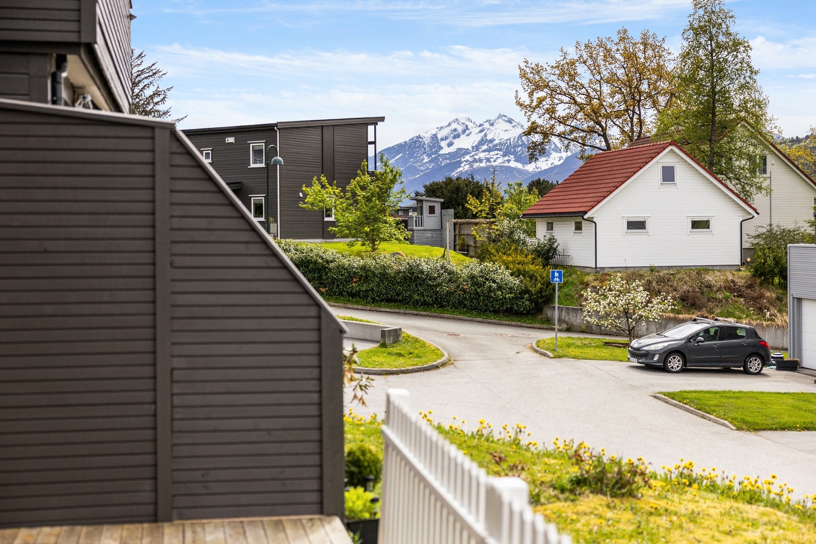 Utsikt fra terrasse Galleribilde