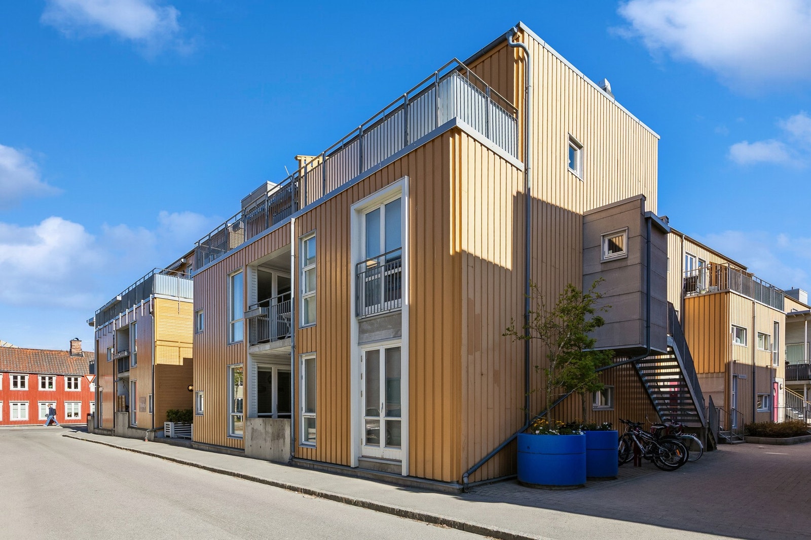 Leiligheten er del av et veletablert sameie fra 2004 med moderne fasiliteter og tekniske kvaliteter. Galleribilde
