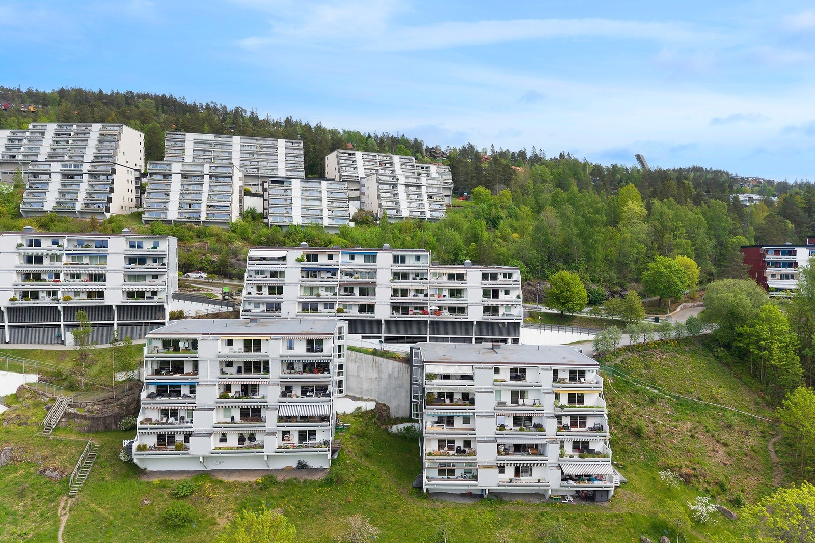 Hyggelig og veldrevet borettslag med sentral beliggenhet på Bogstad. Galleribilde