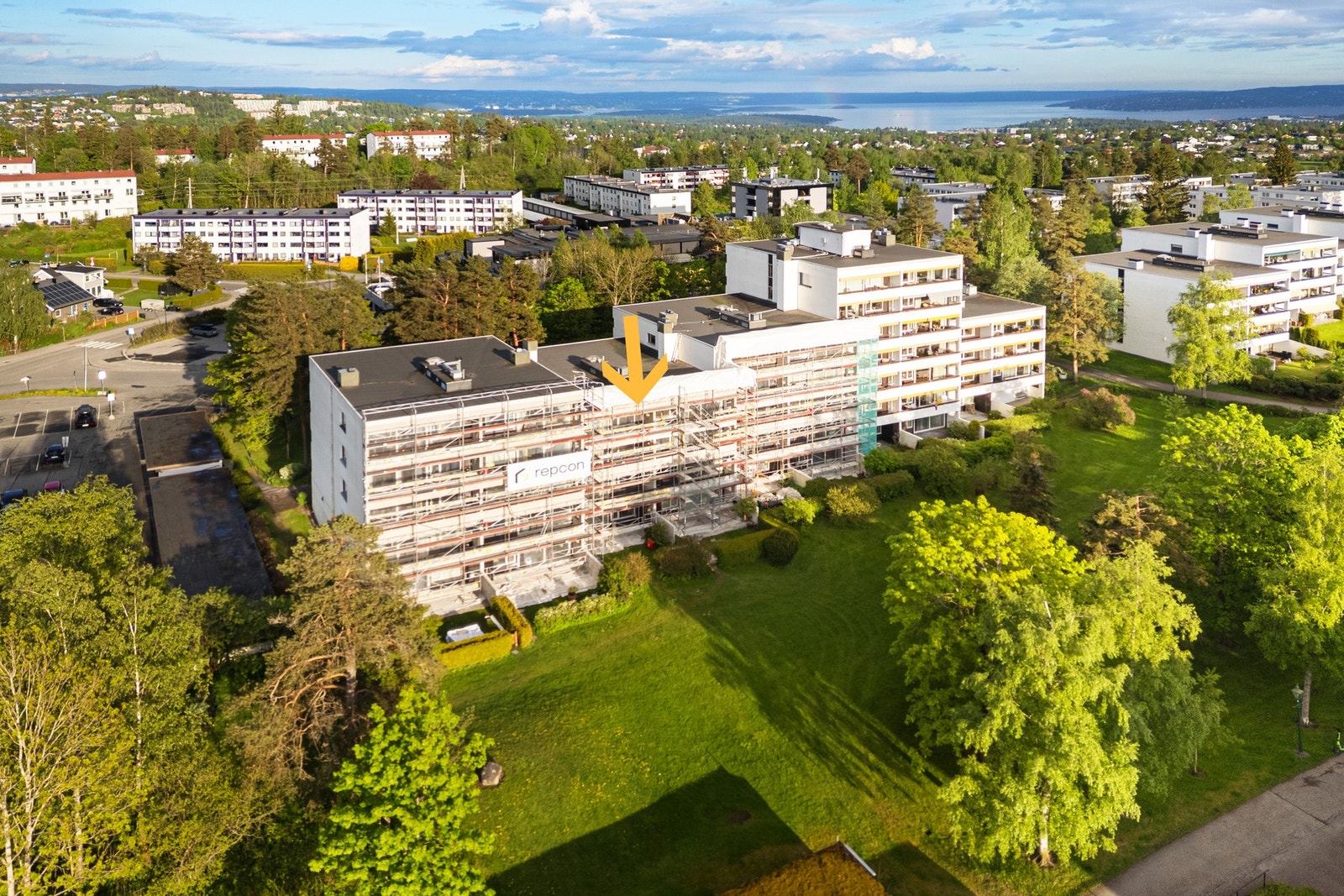 Fasaden er under renovering - Derfor stilaset Galleribilde
