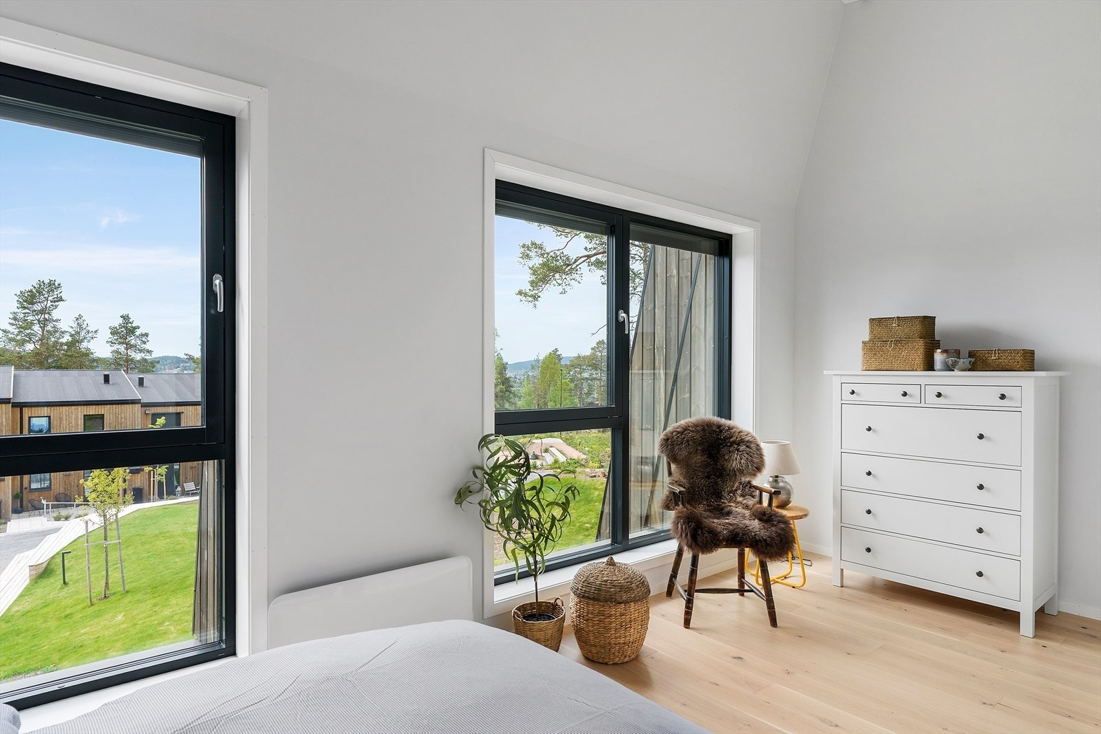 Alle med god plass til å innrede med seng, nattbord og garderobeskap. Galleribilde
