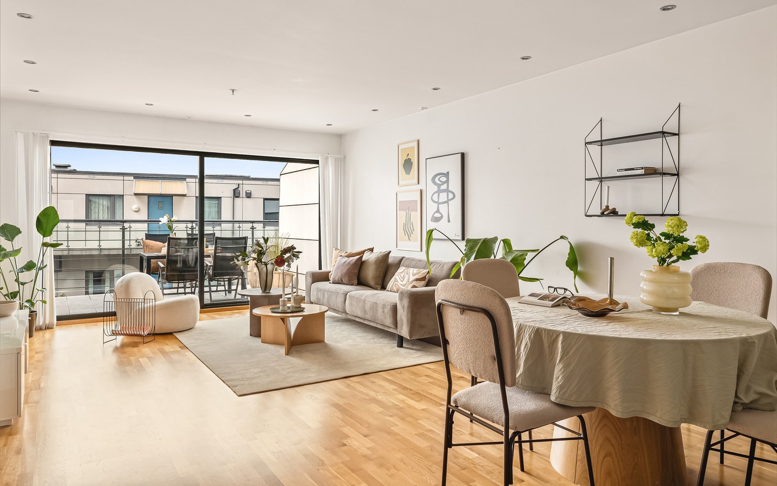 Bergby &Partners v/ Fabian Haukedal har gleden av å presentere Baneveien 39! Galleribilde