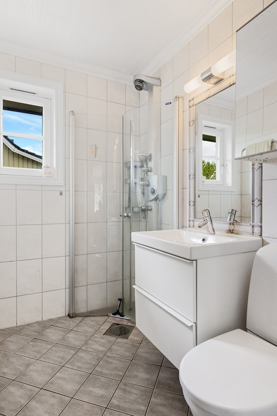 Badet Galleribilde
