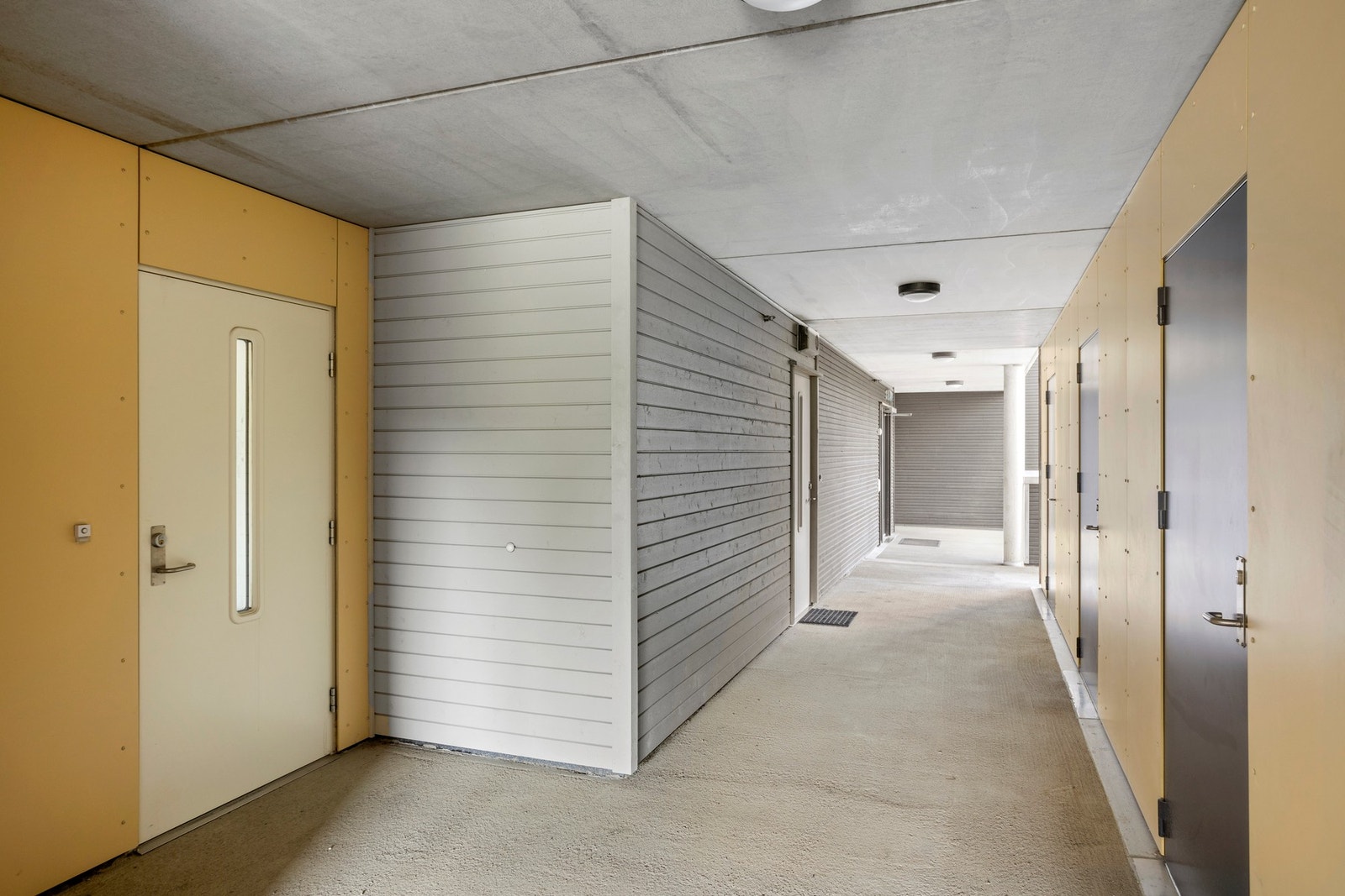 Separat inngang til utleid hybel Galleribilde