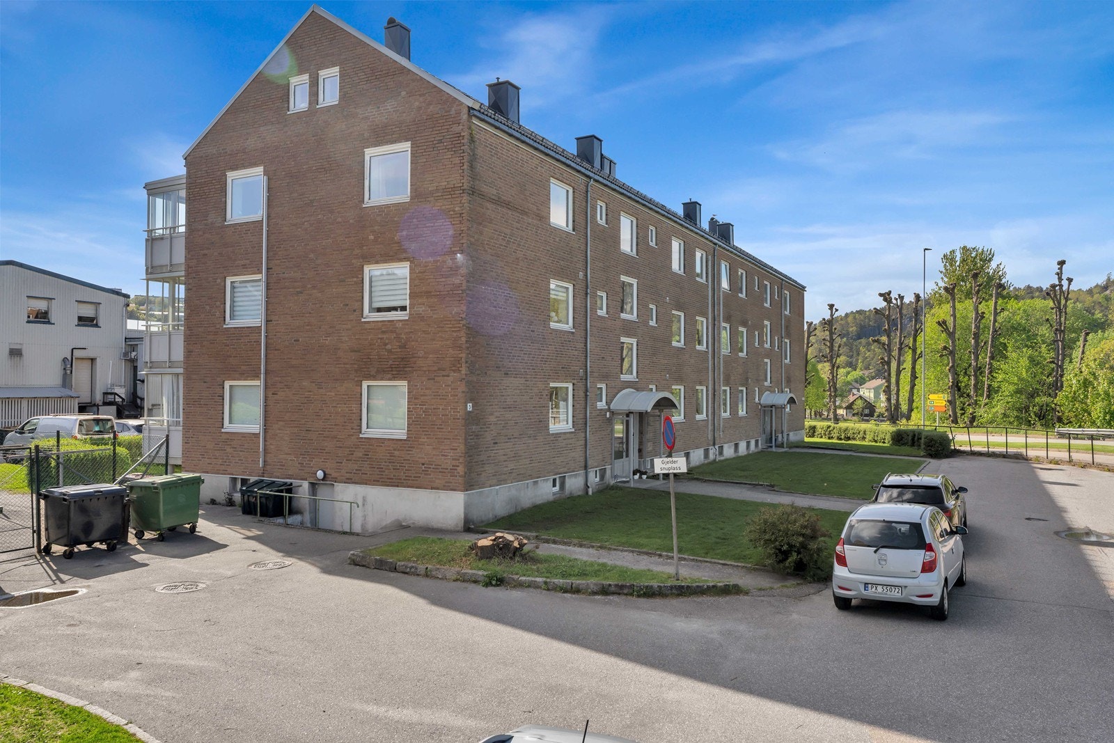 Meget sentral beliggenhet med umiddelbar nærhet til Grim torv, samt kort gangavstand til Kvadraturen og Ravnedalen Galleribilde