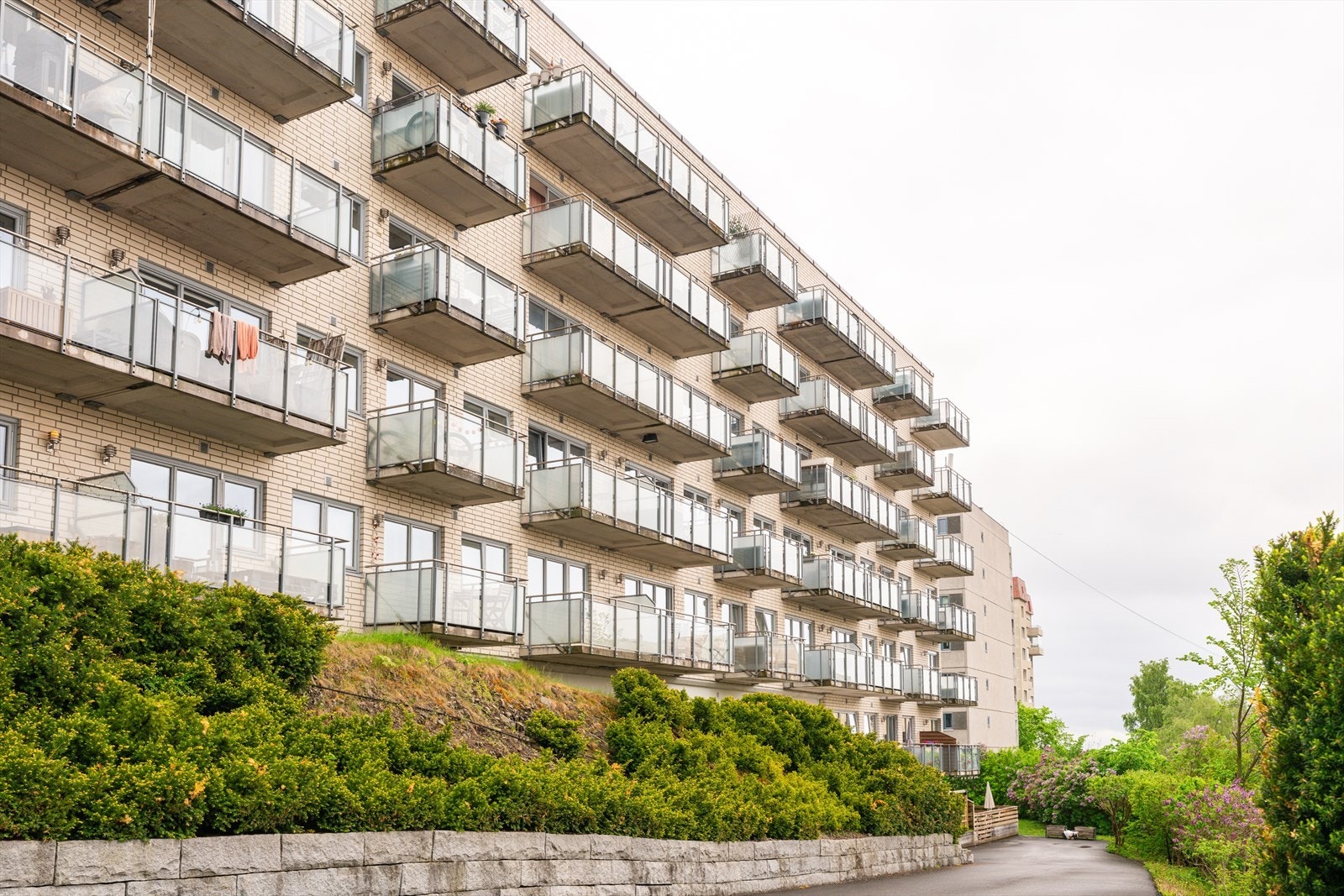 Sameiet er svært veldrevet med fokus på jevn vedlikehold av sameiets eiendom. Galleribilde
