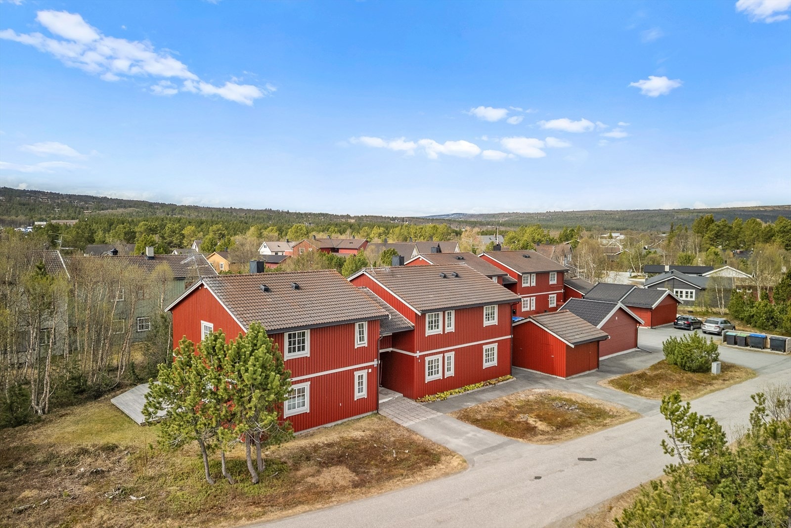 Leiligheten har en flott og sentrumsnær beliggenhet i Øya ca 1 km fra Røros sentrum Galleribilde