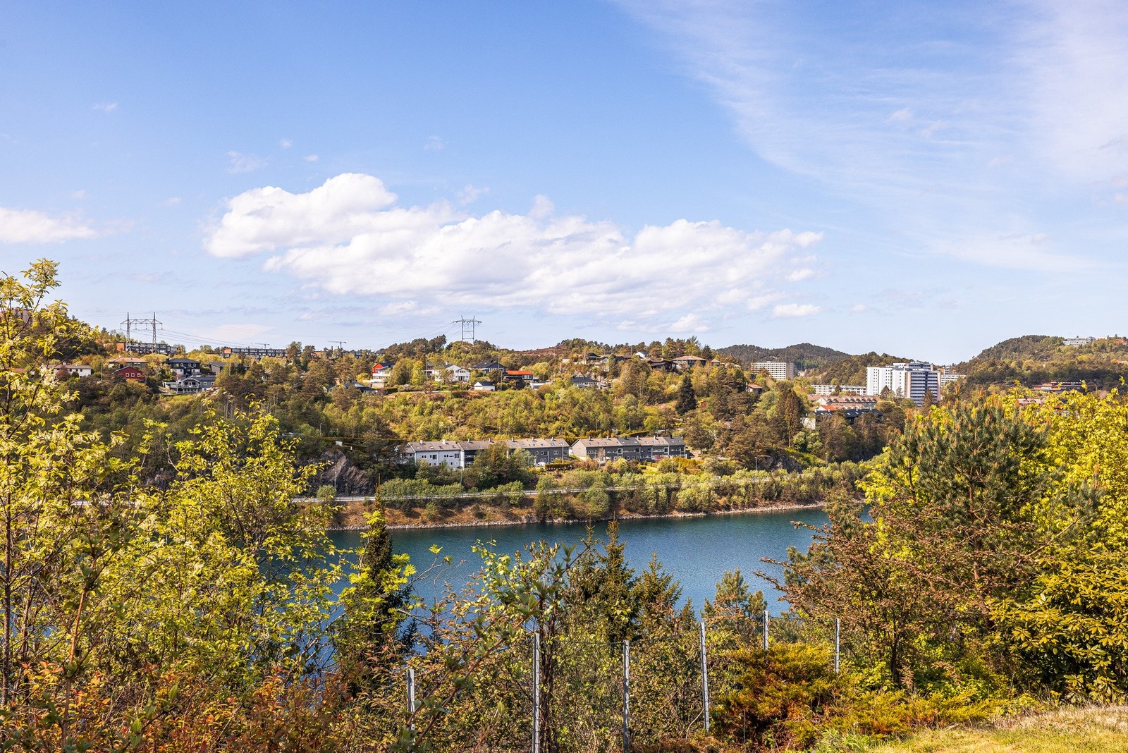 Stor tomt på hele 1260 kvm. Galleribilde