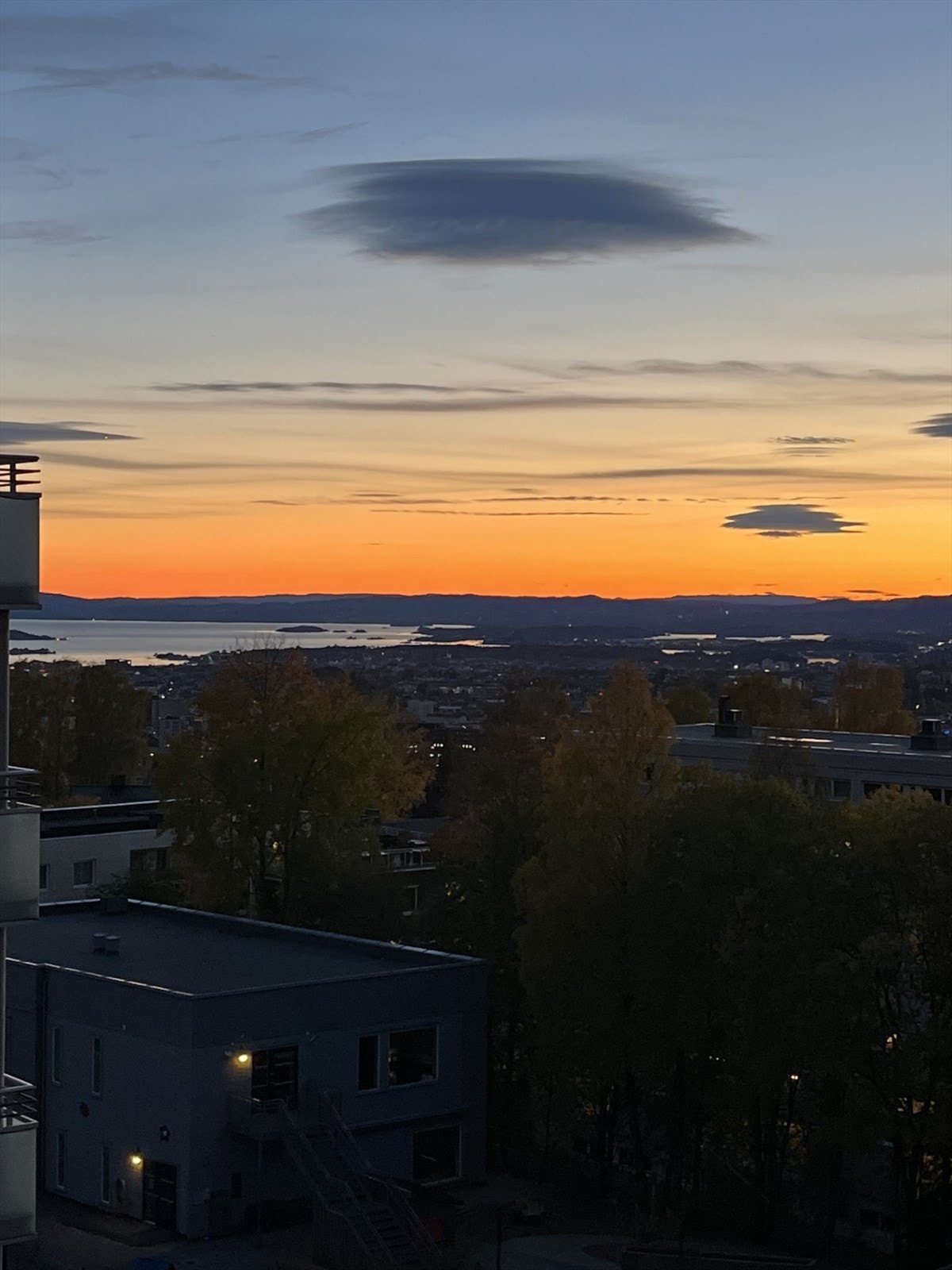 Selgers eget bilde fra veranda. Galleribilde