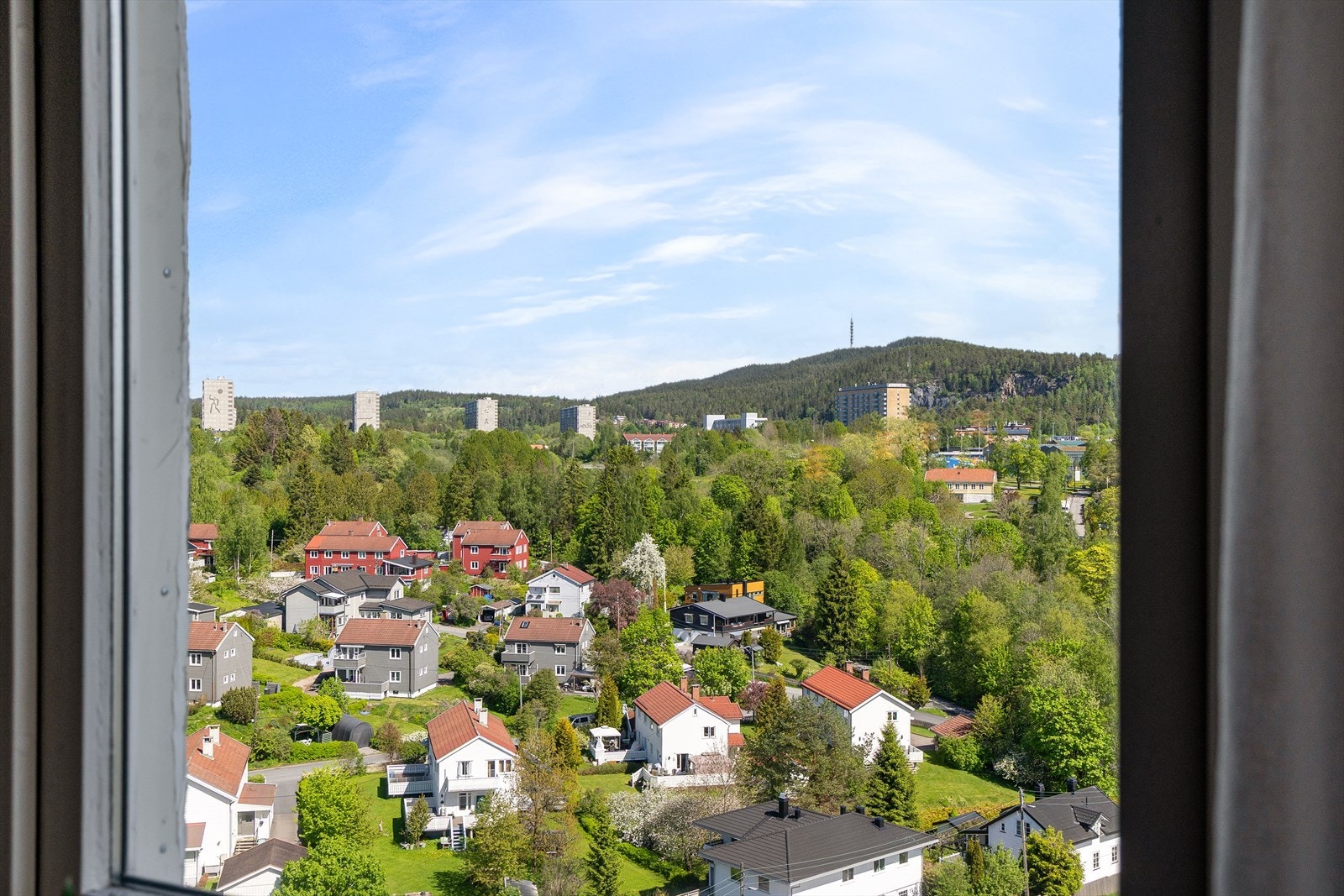 Rommet er helt usjenert og har en pen utsikt. Galleribilde