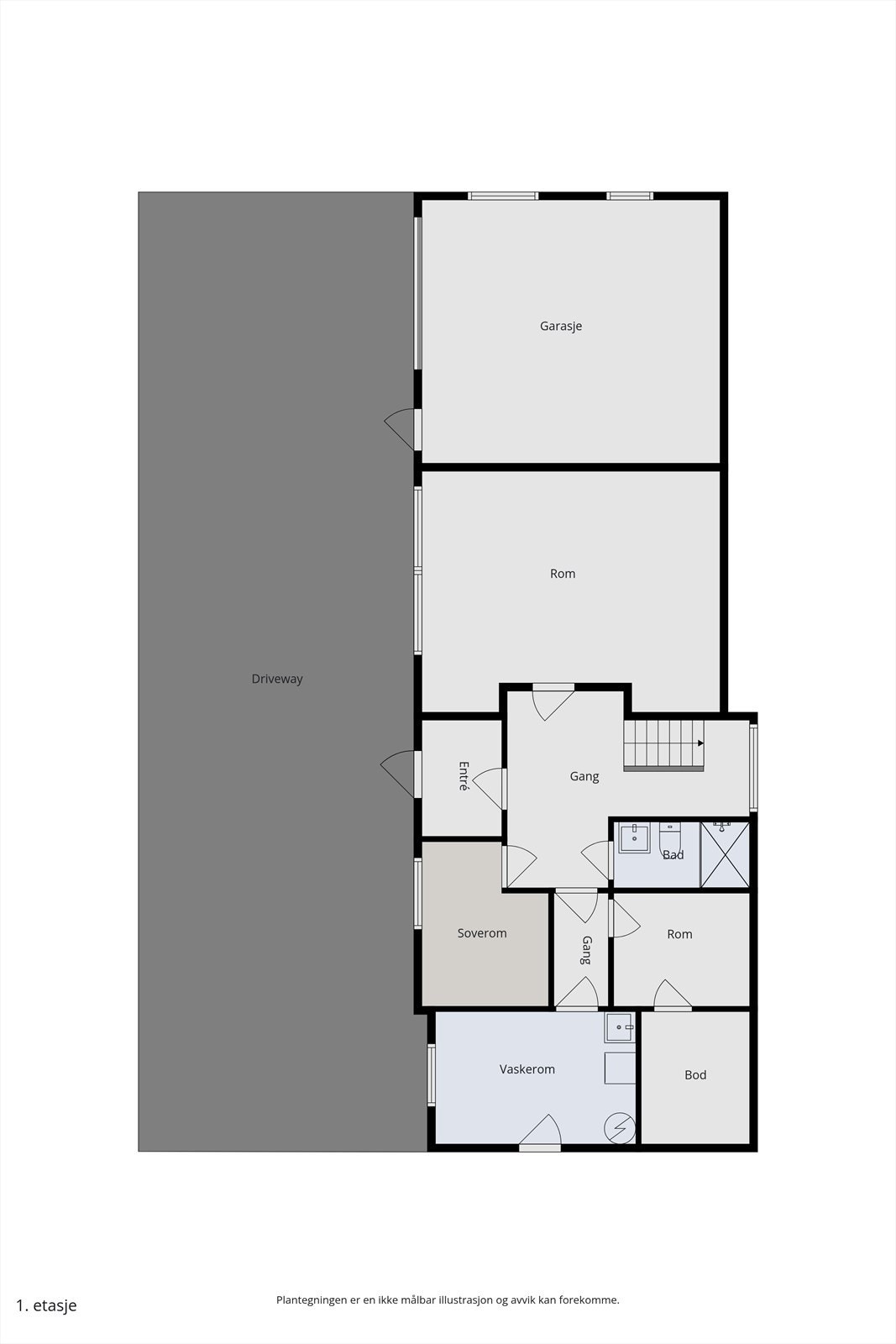 Første etasje inneholder entré, hall, bad, vaskerom, ett soverom og et rom innredet som stue/treningsrom. Etasjen har også boder og tilknytning til garasje. Galleribilde