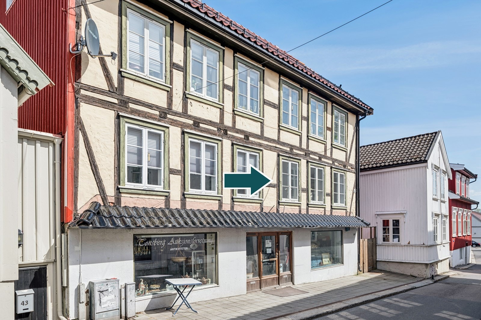 Fra leiligheten er det gangavstand til alt du trenger i hverdagen. Galleribilde
