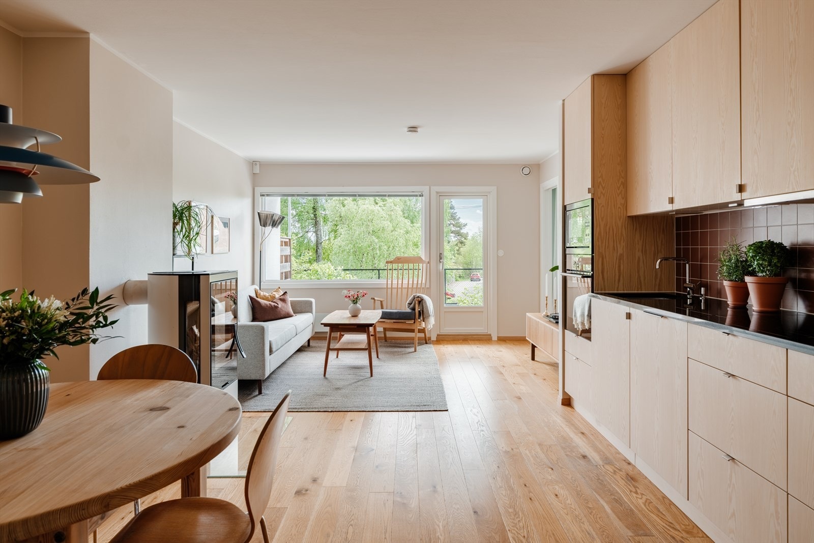 Dette er en utrolig fin og lys leilighet med arkitekttegnede løsninger og gjennomgående god standard. Galleribilde