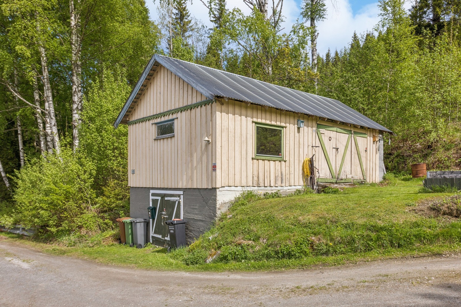 Uthus Galleribilde