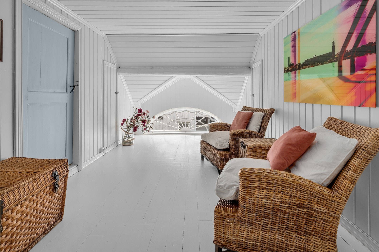Legg merke til ornament vindu - restaurert av Lunden Snekkerverksted i 2020 Galleribilde