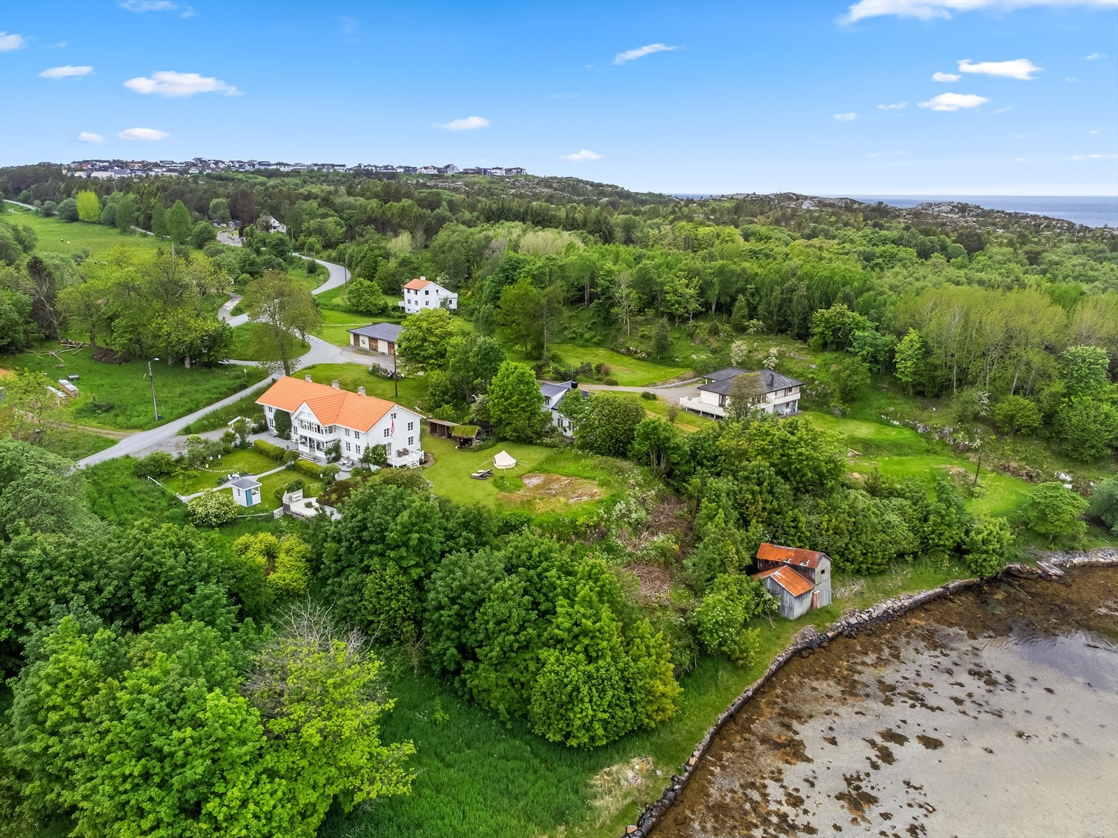 Dronefoto Gløsvågveien 111 Galleribilde