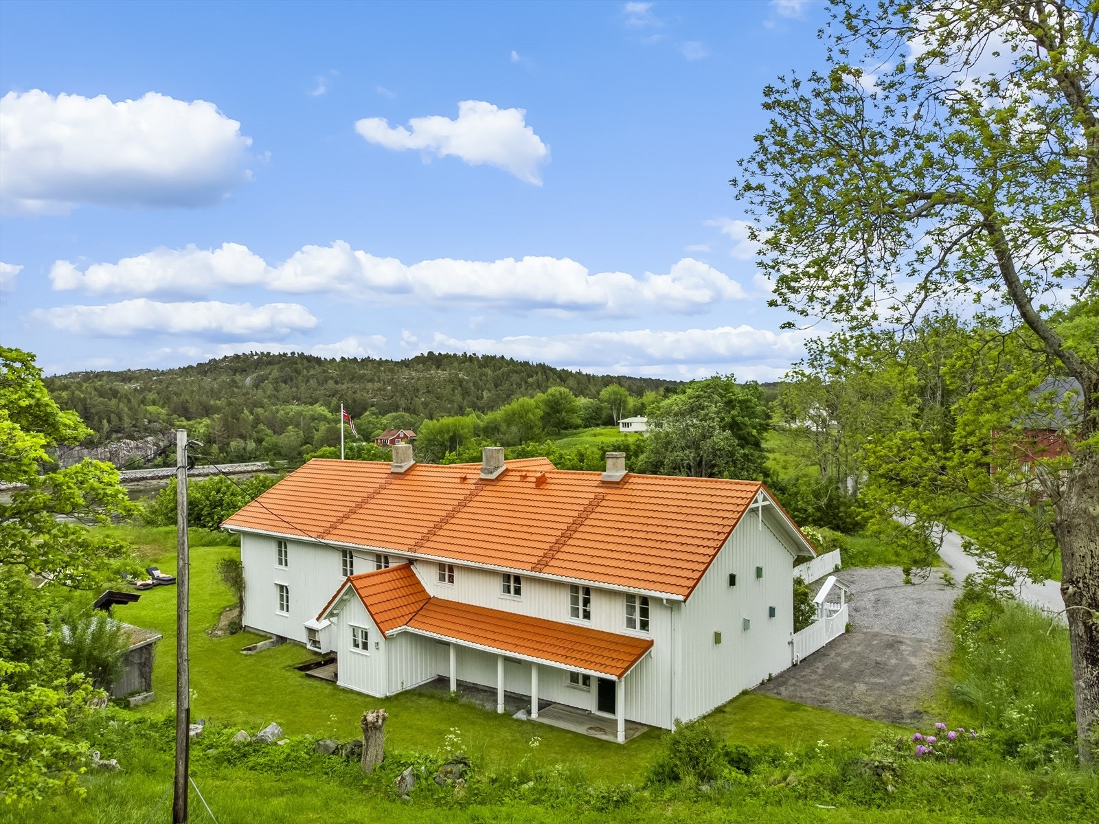 Dronefoto Gløsvågveien 111 Galleribilde