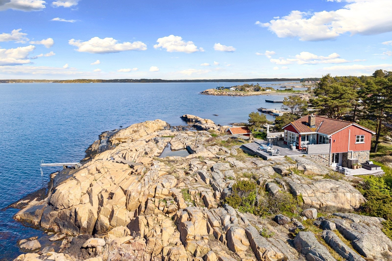 Velkommen til Stangerholmveien 68 presentert av Peter Björklund ved Nordvik Bygdøy Allé. Foto: Eiendomsfoto AS. Galleribilde