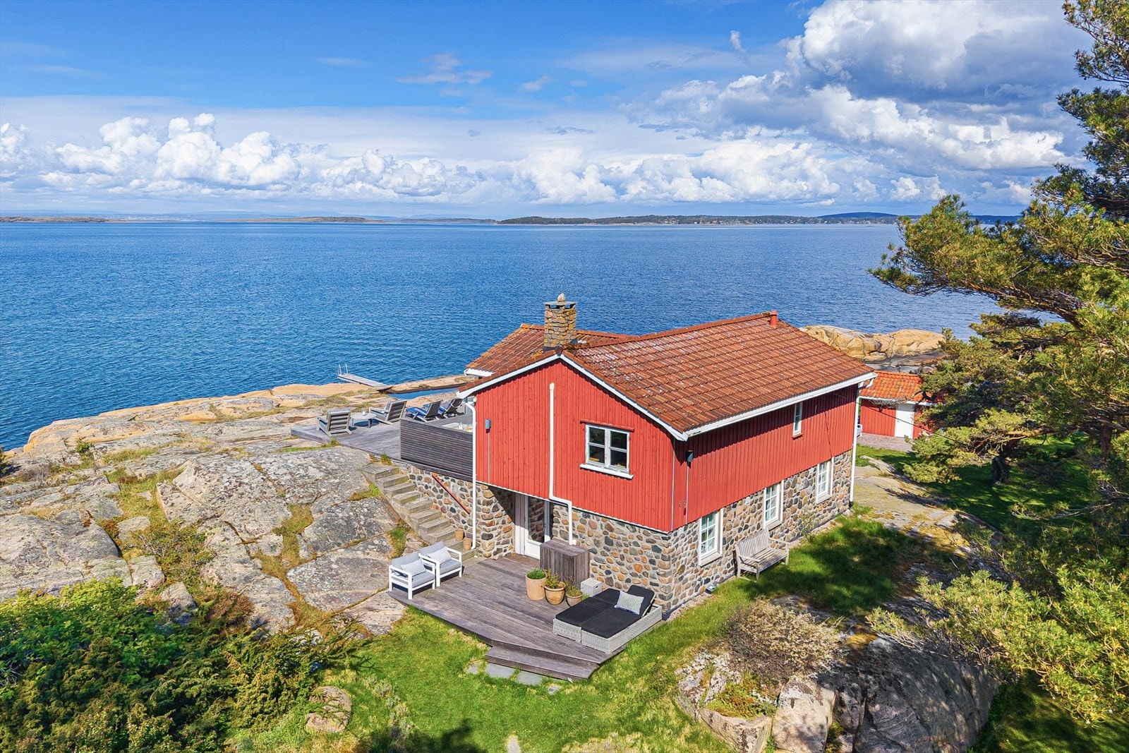 Solforholdene er flotte - her kan du følge solen fra tidlig morgen til den går ned om kvelden. Galleribilde